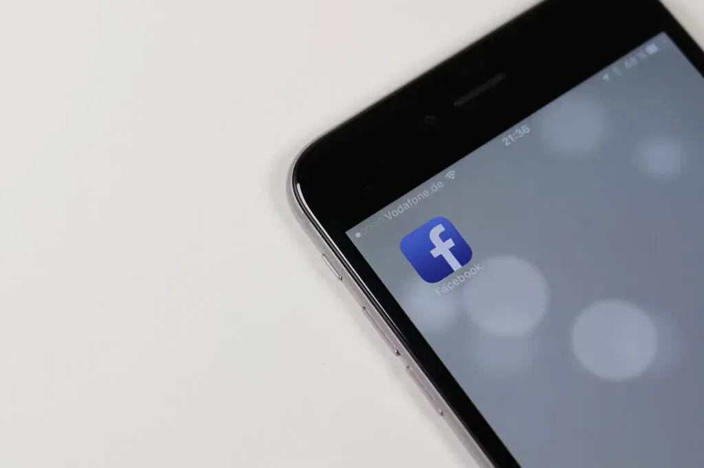 optymalizacja obecności firmy na Facebooku