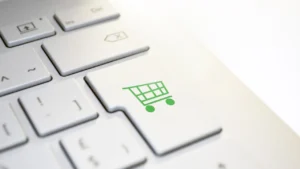 Jakie korzyści przynoszą szybkie płatności dla właścicieli sklepów Internetowych?