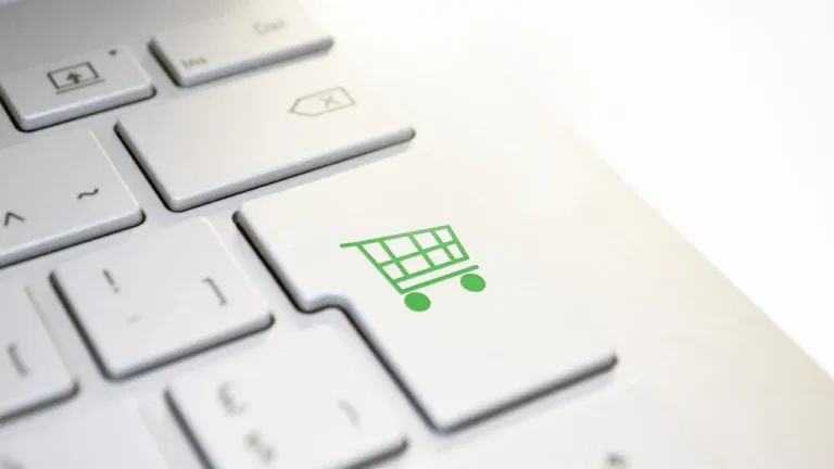 Jakie korzyści przynoszą szybkie płatności dla właścicieli sklepów Internetowych?